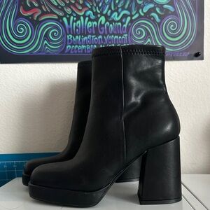 Steve Madden Kaleb Boot Sz 7